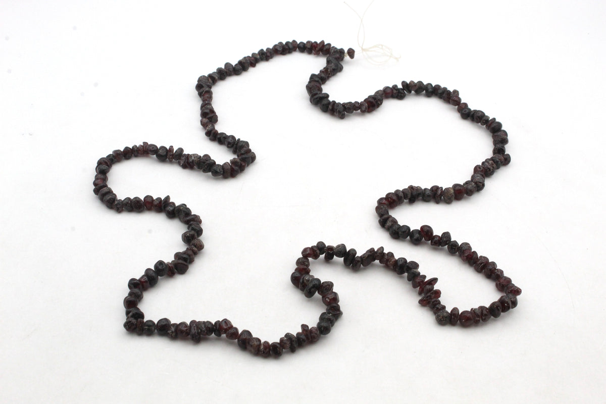 Garnet Chips Gemstone Beads