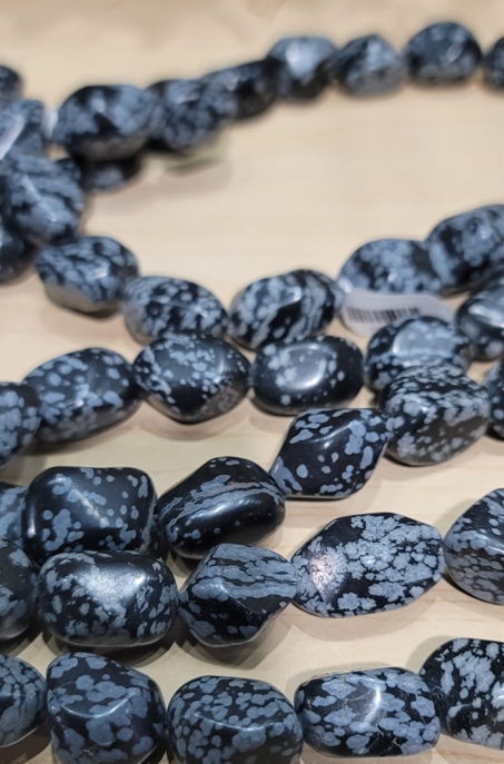 Snow flaks Black Smooth 19x15mm