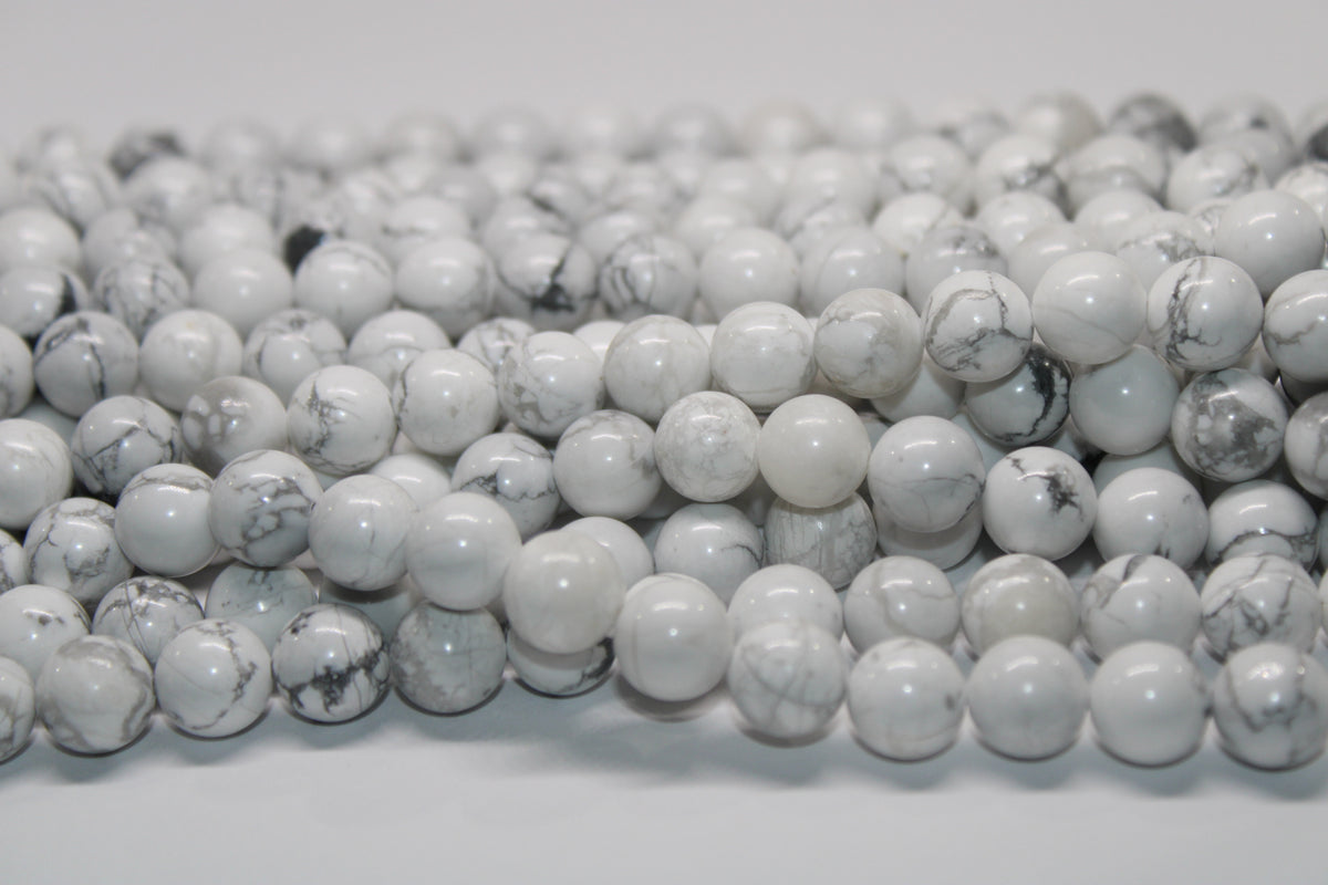 Howlite (white), 16 inches Strand