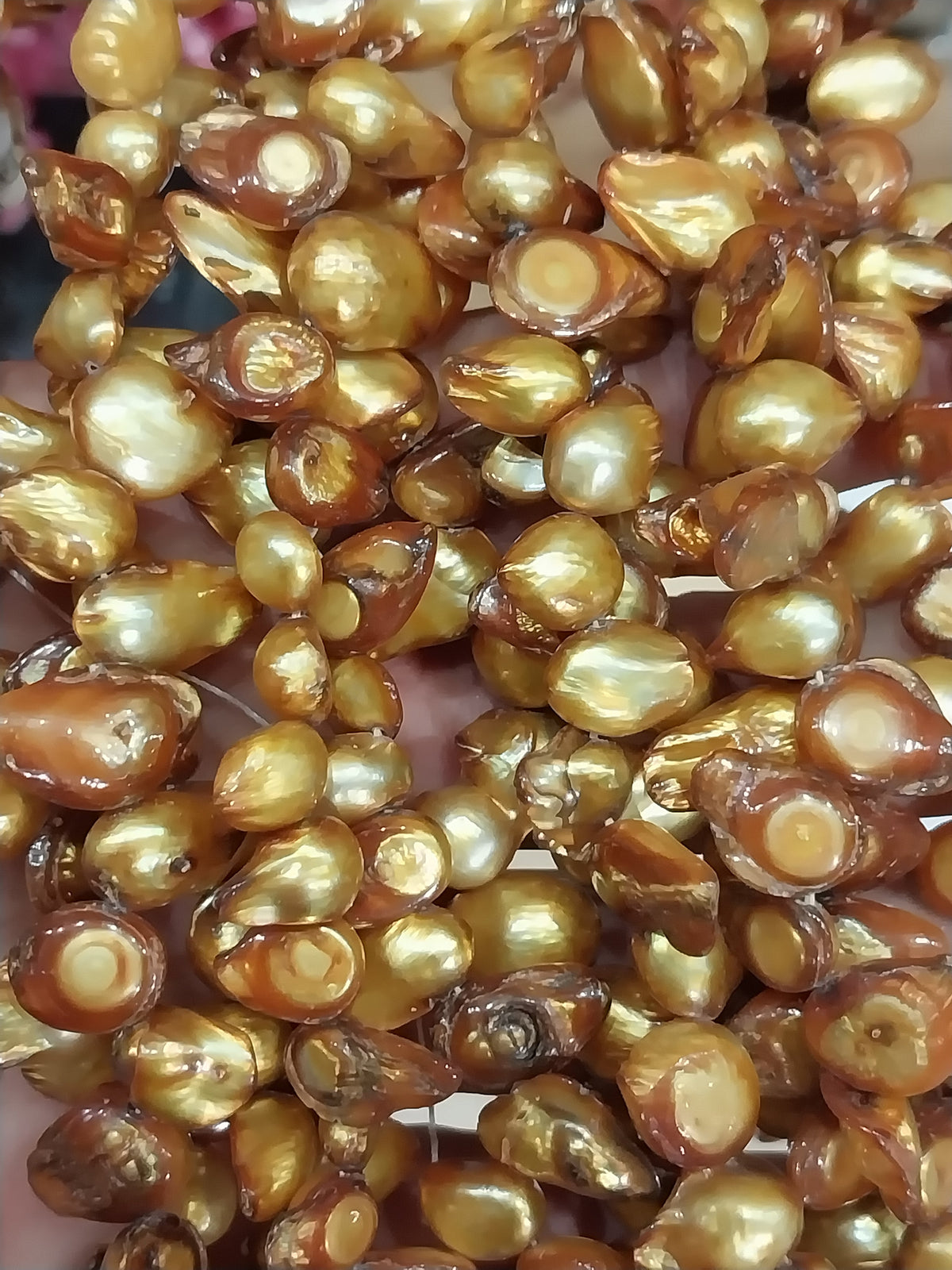 Freshwater Pearls golden