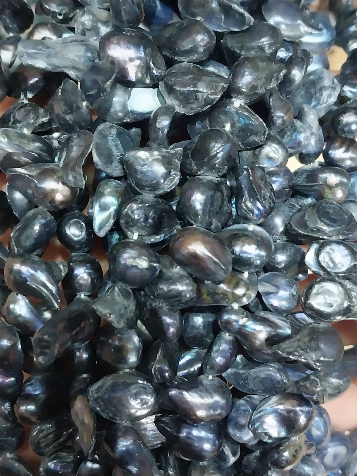 Freshwater Pearls lapiz lazuli