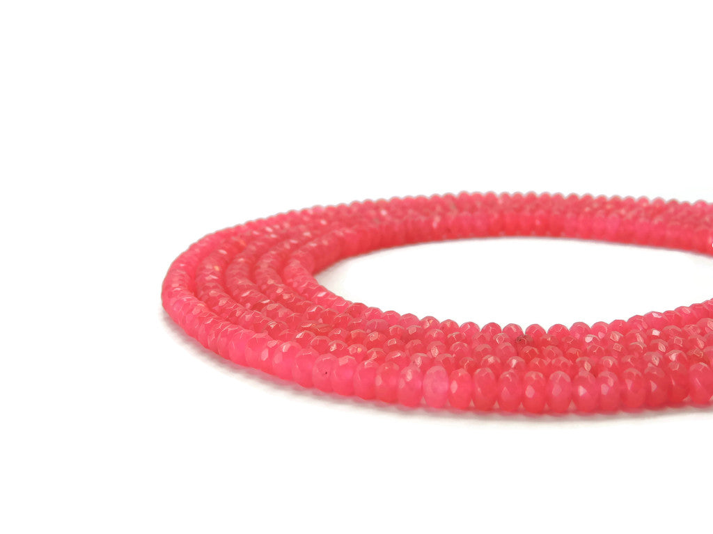 JadeStrawberryPinkFaetedRondelle4mm