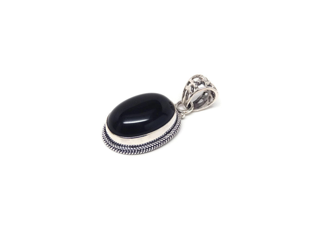 Pendant4BlackOnyx