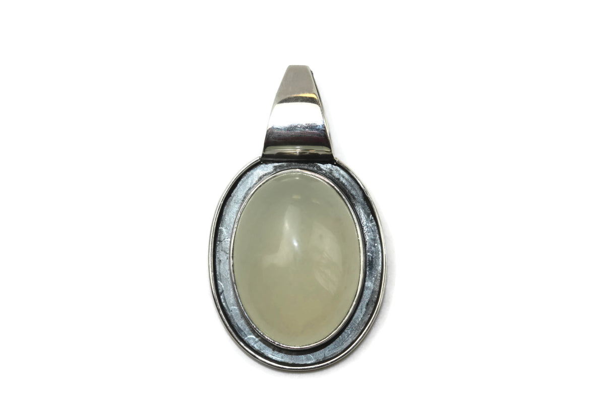 Handmade 925 Sterling Silver Jade Gemstone In Oval Pendant.